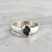 Load image into Gallery viewer, Rough Sapphire Ring, Silver