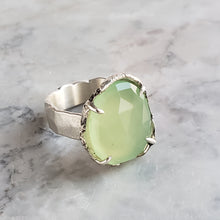 Load image into Gallery viewer, Green Chalcedony Ring in Silver