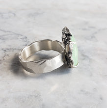 Load image into Gallery viewer, Green Chalcedony Ring in Silver