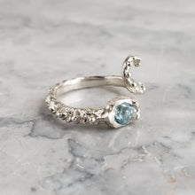 Load image into Gallery viewer, Octopus Snake Ring