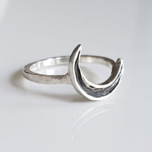Load image into Gallery viewer, Crescent Moon Ring, Silver
