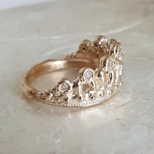 Load image into Gallery viewer, Mermaid Crown, Diamonds,10k Yellow Gold, Size 6