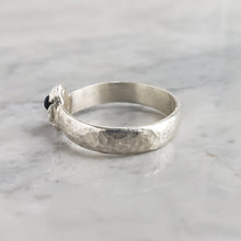 Load image into Gallery viewer, Rough Sapphire Ring, Silver
