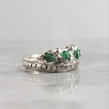 Load image into Gallery viewer, The Güell Crown Ring, Rough Tsavorite, Silver
